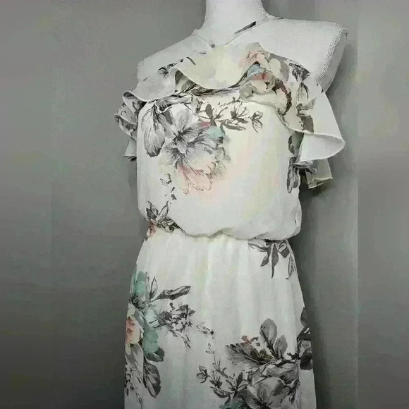 Bailey Blue Floral Print Dress - Picture 2 of 14